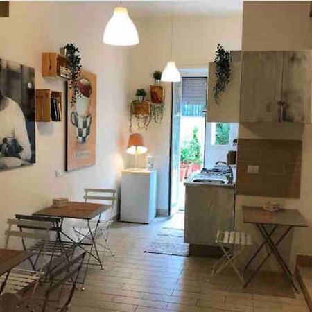 Dea Flora Home B&B Rome Bagian luar foto