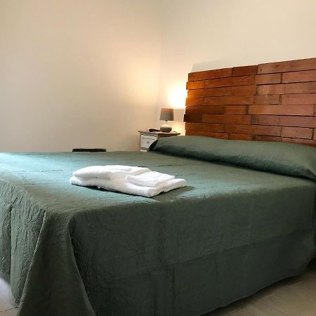 Dea Flora Home B&B Rome Bagian luar foto