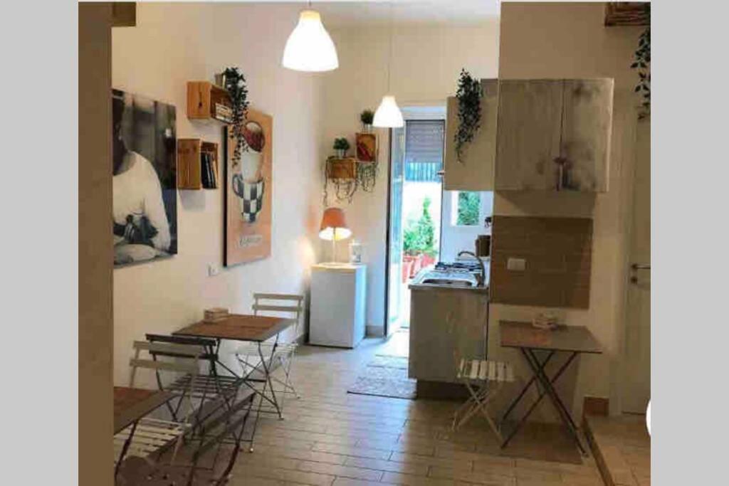 Dea Flora Home B&B Rome Bagian luar foto