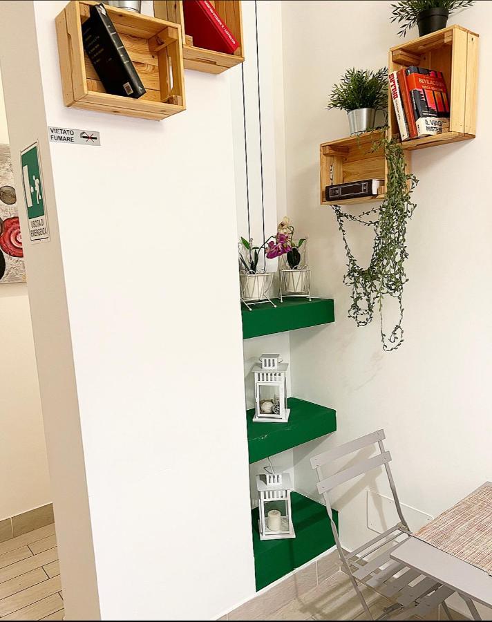 Dea Flora Home B&B Rome Bagian luar foto