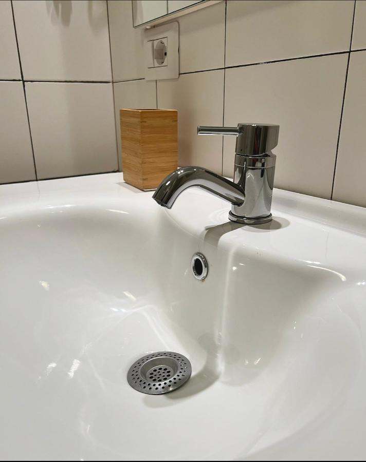 Dea Flora Home B&B Rome Bagian luar foto